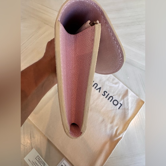 👜 AUTHENTIC LV 👜 Emilie Wallet Damier Azur Canvas w/ Rose Ballerine Interior - Picture 14 of 16